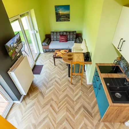 Prázdninový areál Golden Village