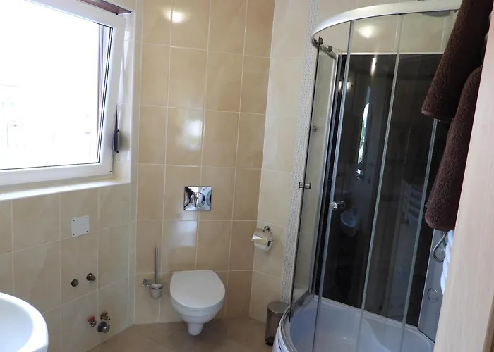 Golden Village Kompleks wypoczynkowy *